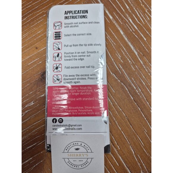 Nail Polish Strips Set Of 16 Non-Toxic Floral Design Long-Lasting Easy A - Picture 3 of 3